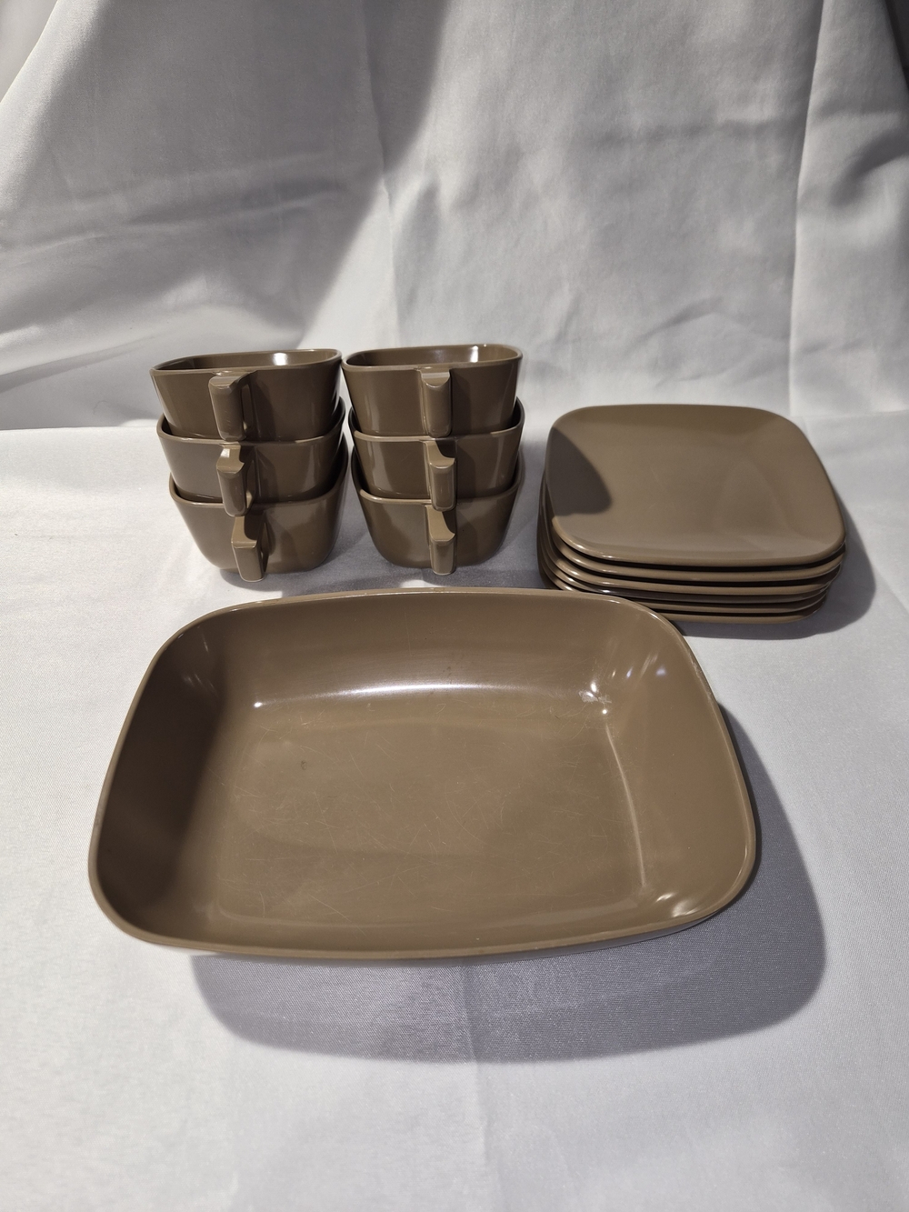 Vintage Brookpark Melmac Dish Set - Brown